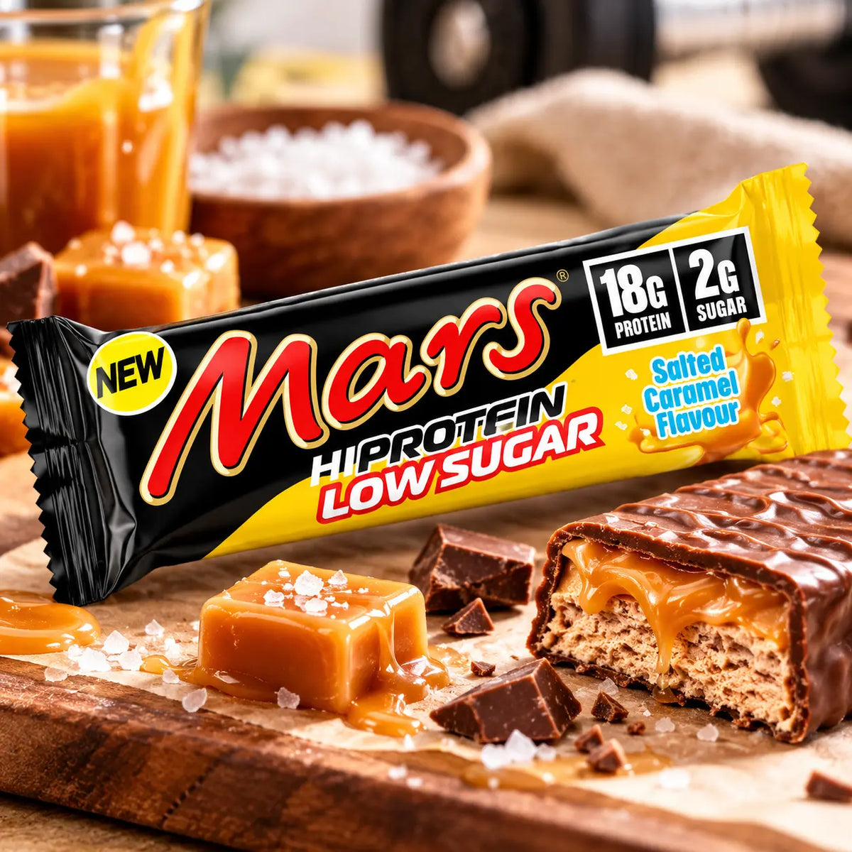 Mars Hi-Protein Low Sugar caramel beurre salé, barre protéinée chocolat caramel, 18 g de protéines et 1,7 g de sucres par portion de 57 g