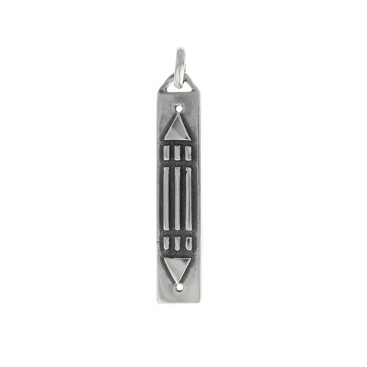 Pendentif Barre Atlante 3 cm finition argent avec symboles géométriques de protection