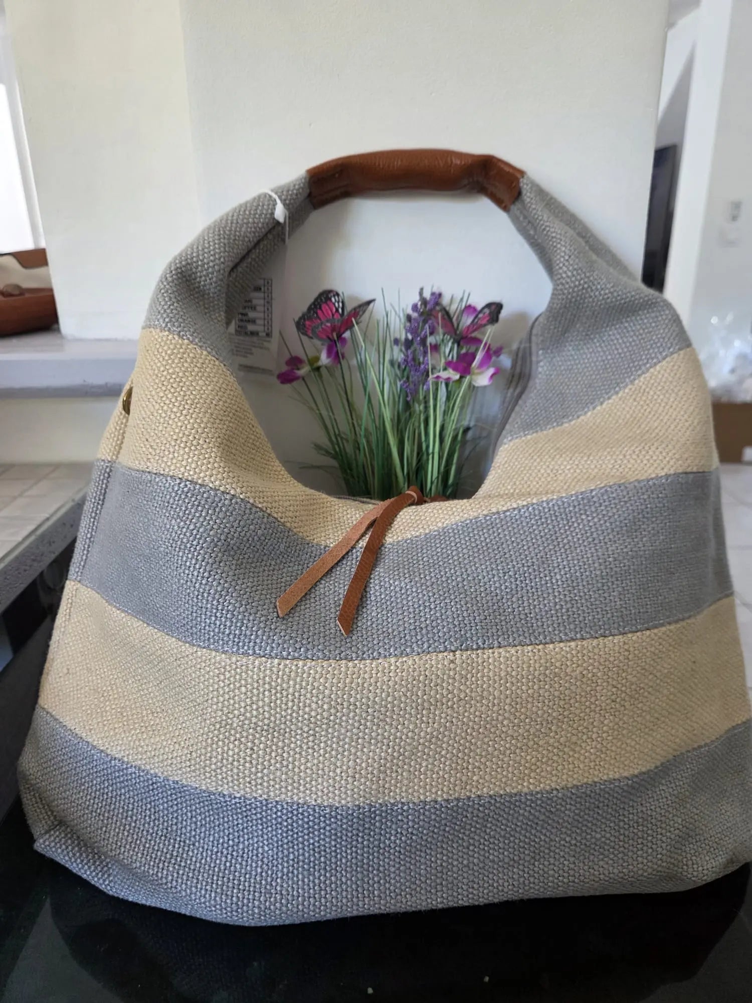 Sac cabas bohème rayé en toile tissée avec grandes anses et style tendance femme