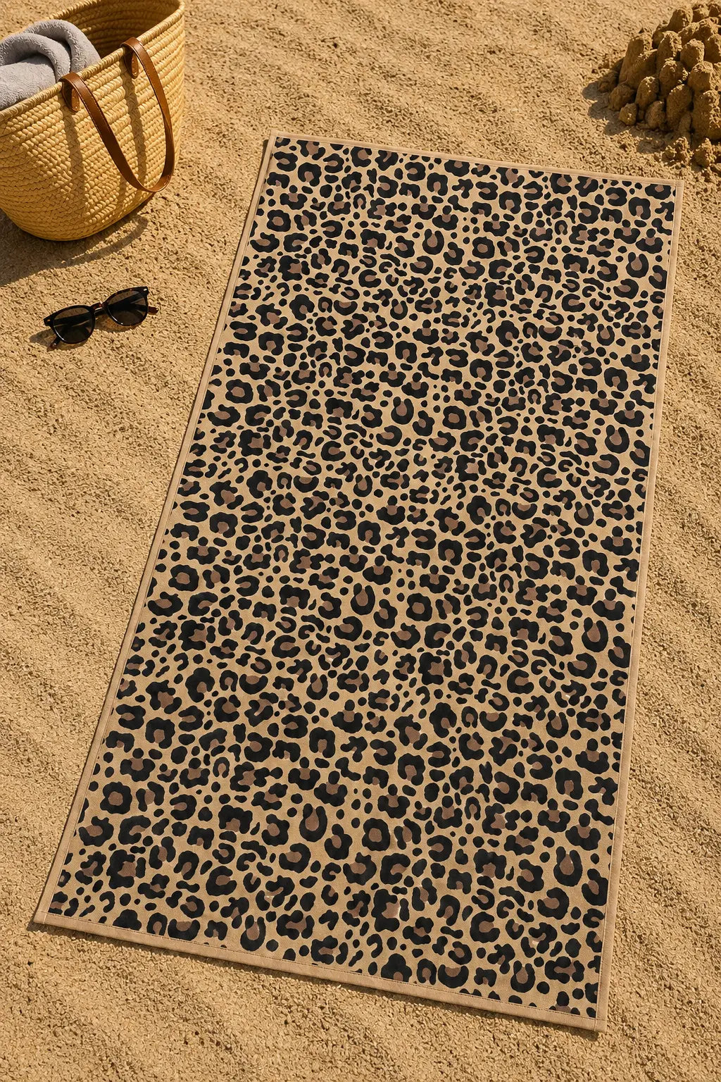 Drap de plage microfibre 90x170 cm éponge ultra-absorbante, fond blanc