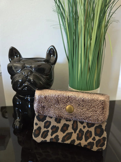 Porte-monnaie en cuir souple femme – Porte-cartes compact 12x9 cm avec zip et pression La Casa Del José